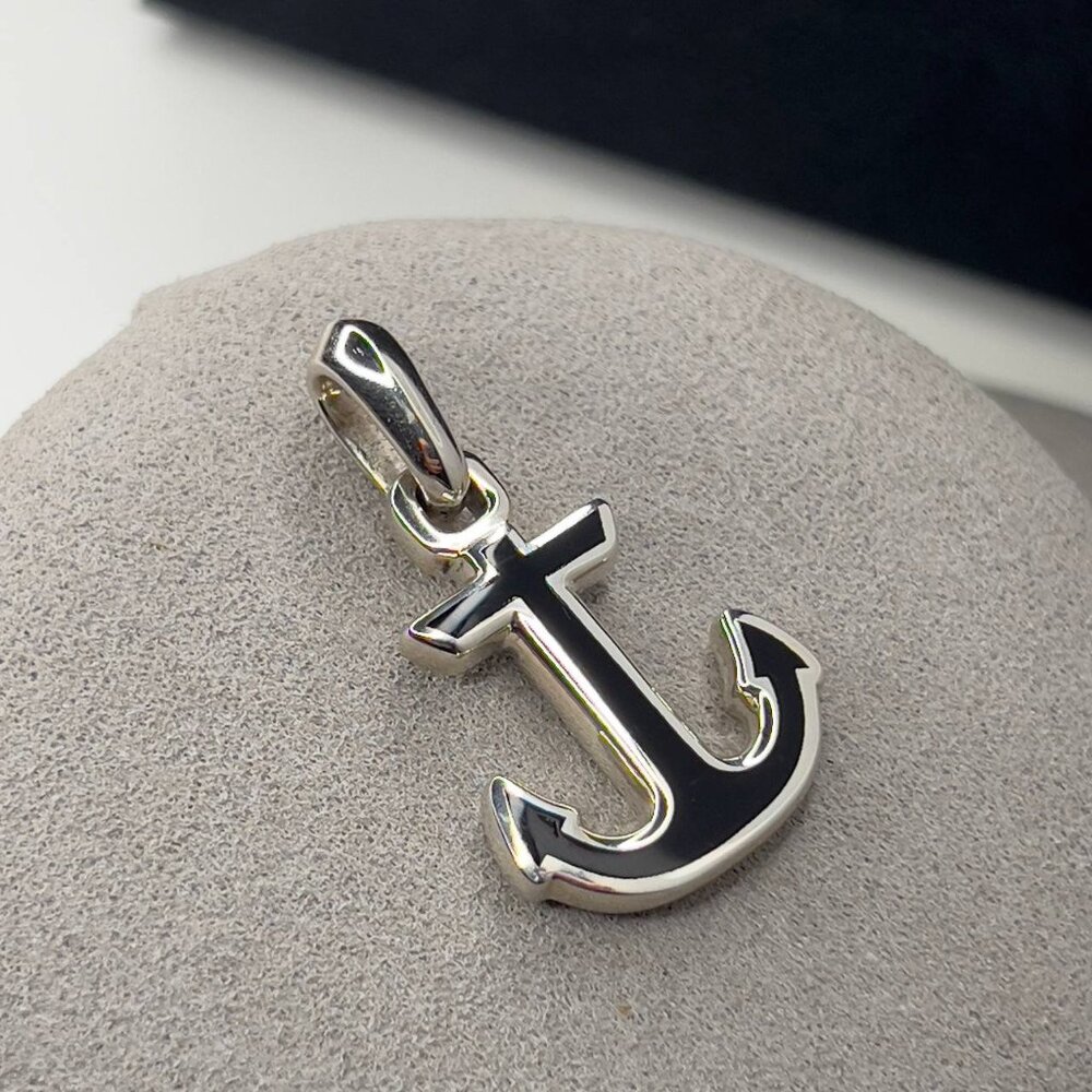 Authentic DAVID YURMAN Maritime Anchor Amulet Sterling Silver and Black Onyx